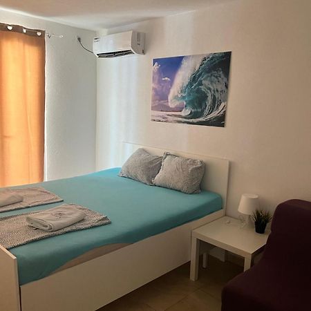 In Villa Guesthouse Sutomore Bagian luar foto